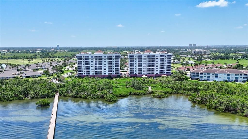For Sale: $825,000 (3 beds, 2 baths, 2306 Square Feet)