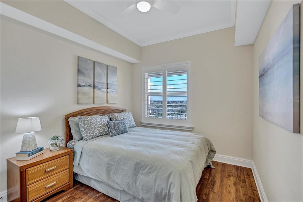 En Venta: $839,000 (3 camas, 2 baños, 2306 Pies cuadrados)