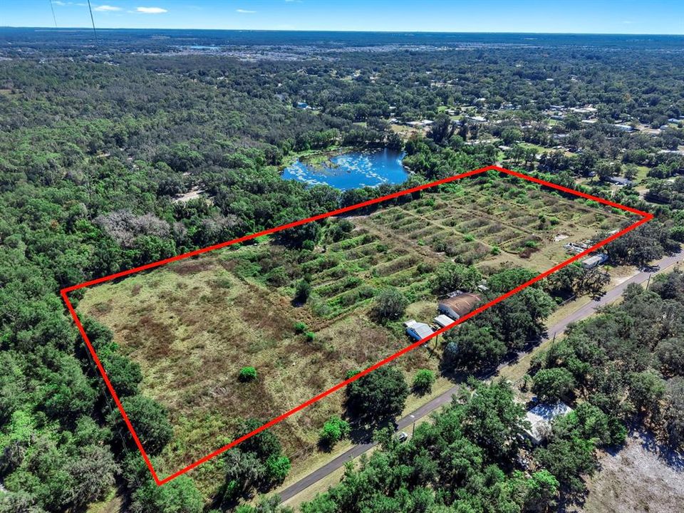 Под контрактом: $1,000,000 (12.80 acres)