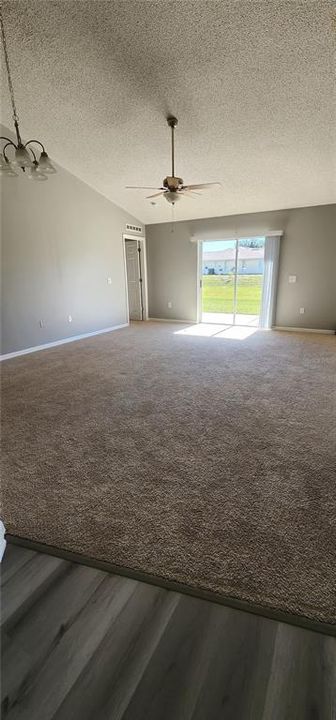 出租: $1,900 (3 贝兹, 2 浴室, 1368 平方英尺)