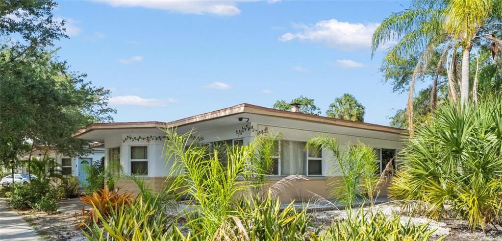 For Rent: $1,075 (1 beds, 1 baths, 400 Square Feet)