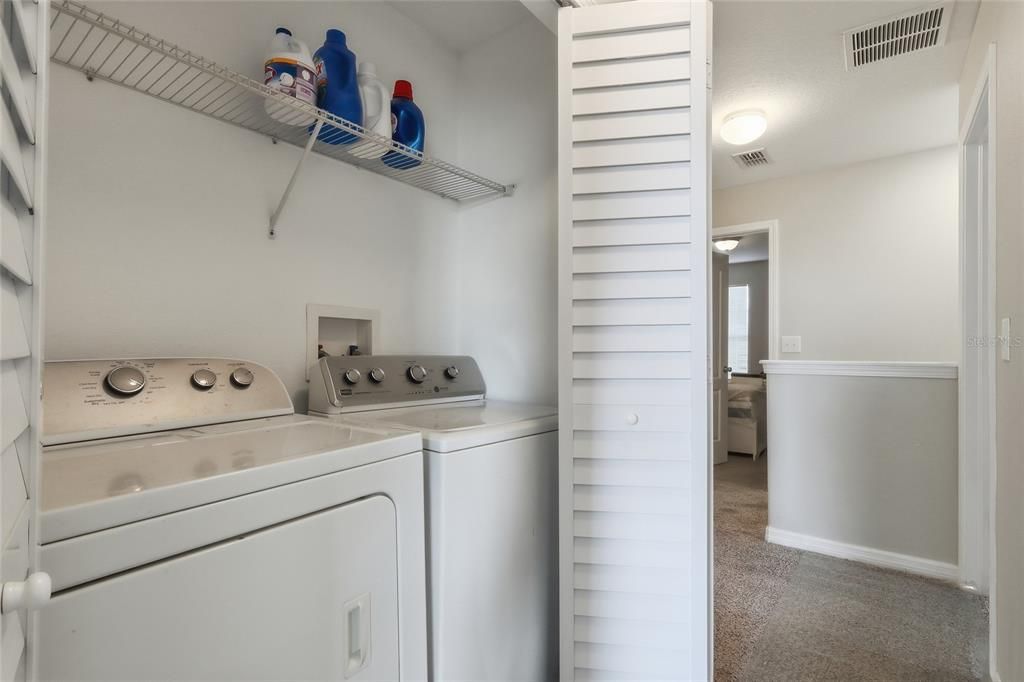 For Sale: $290,000 (3 beds, 2 baths, 1588 Square Feet)