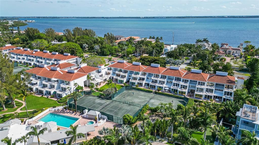 En Venta: $1,095,000 (2 camas, 2 baños, 1484 Pies cuadrados)