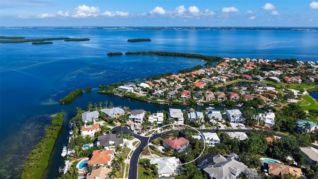 На продажу: $1,575,000 (3 спален, 3 ванн, 2758 Квадратных фут)