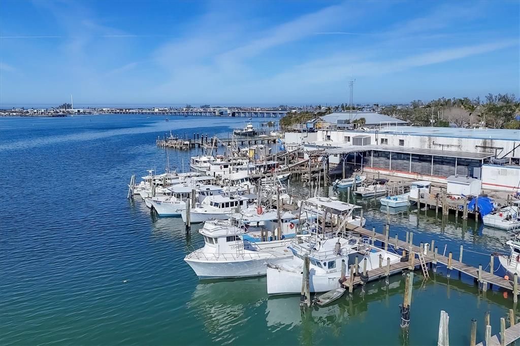 待售: $799,900 (3 贝兹, 2 浴室, 1708 平方英尺)