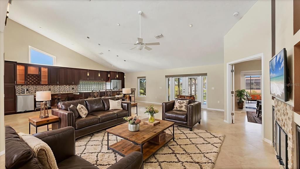 待售: $799,900 (3 贝兹, 2 浴室, 1708 平方英尺)