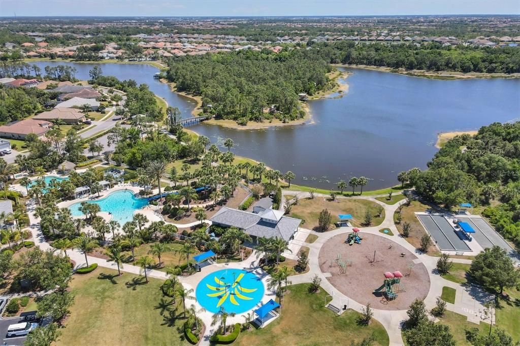 Activo con contrato: $450,000 (3 camas, 2 baños, 1874 Pies cuadrados)