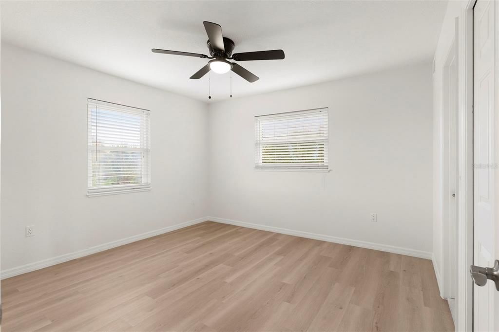 For Sale: $849,900 (4 beds, 3 baths, 4118 Square Feet)