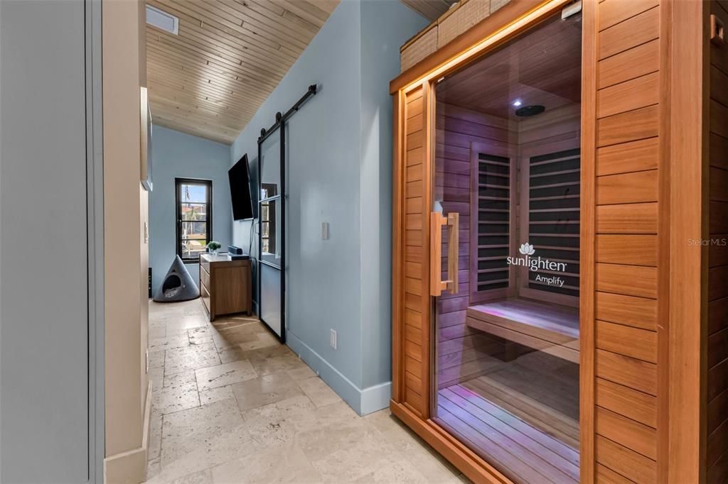 For Sale: $1,194,000 (3 beds, 2 baths, 2675 Square Feet)