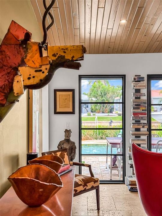 For Sale: $1,194,000 (3 beds, 2 baths, 2675 Square Feet)