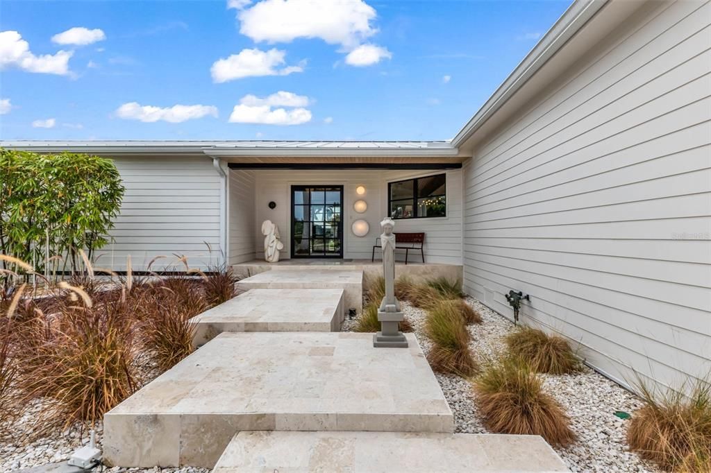 For Sale: $1,194,000 (3 beds, 2 baths, 2675 Square Feet)