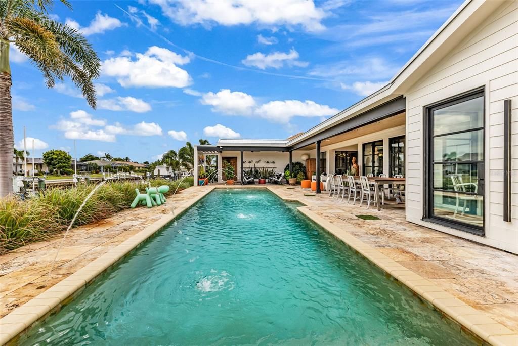 For Sale: $1,194,000 (3 beds, 2 baths, 2675 Square Feet)