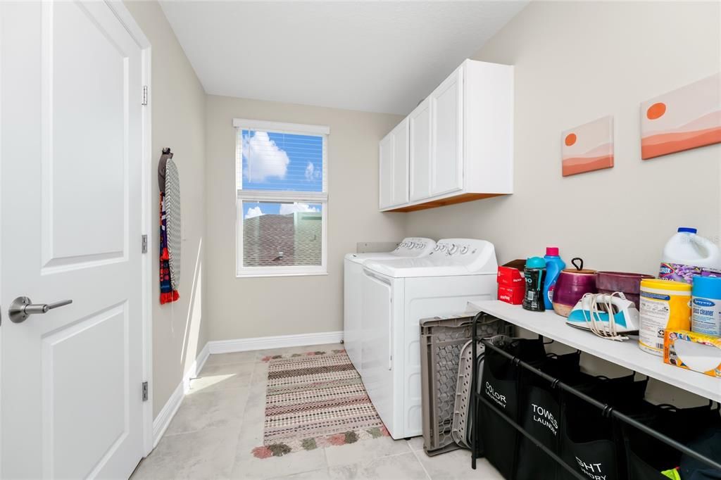 На продажу: $625,000 (5 спален, 3 ванн, 3359 Квадратных фут)