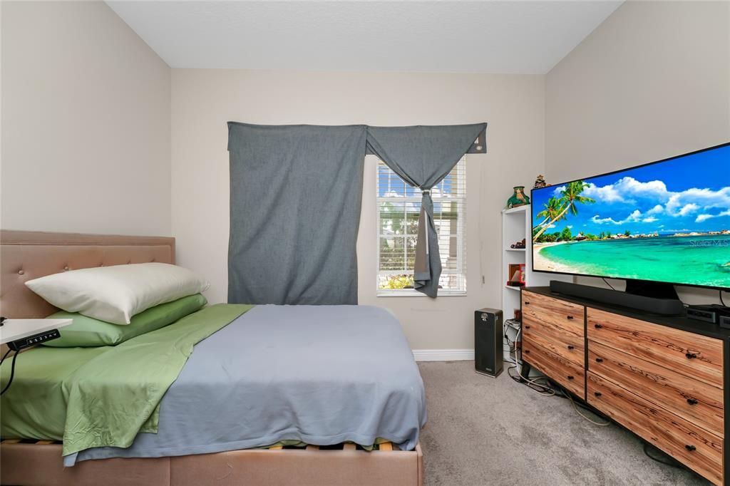 На продажу: $625,000 (5 спален, 3 ванн, 3359 Квадратных фут)