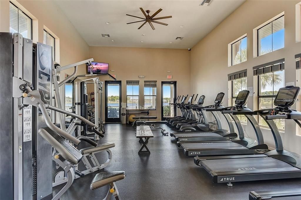 На продажу: $625,000 (5 спален, 3 ванн, 3359 Квадратных фут)