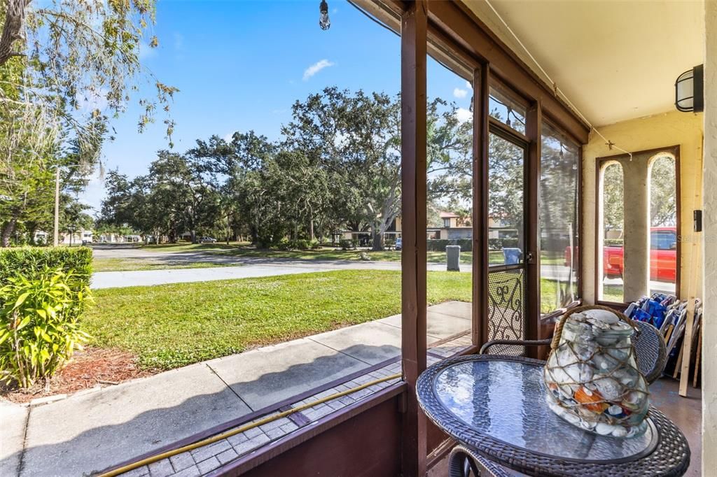 待售: $249,900 (2 贝兹, 2 浴室, 1128 平方英尺)