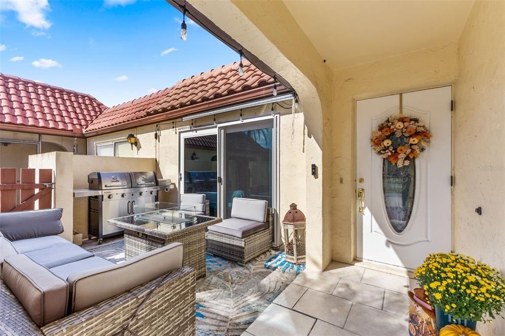 待售: $249,900 (2 贝兹, 2 浴室, 1128 平方英尺)