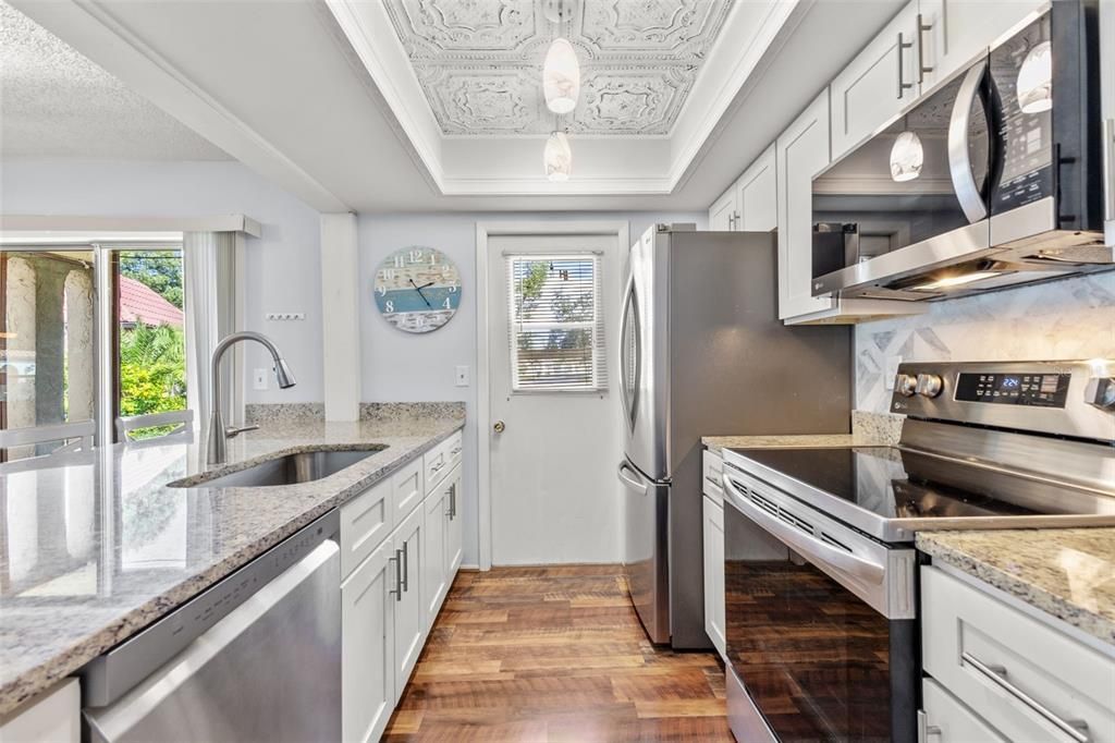 待售: $249,900 (2 贝兹, 2 浴室, 1128 平方英尺)