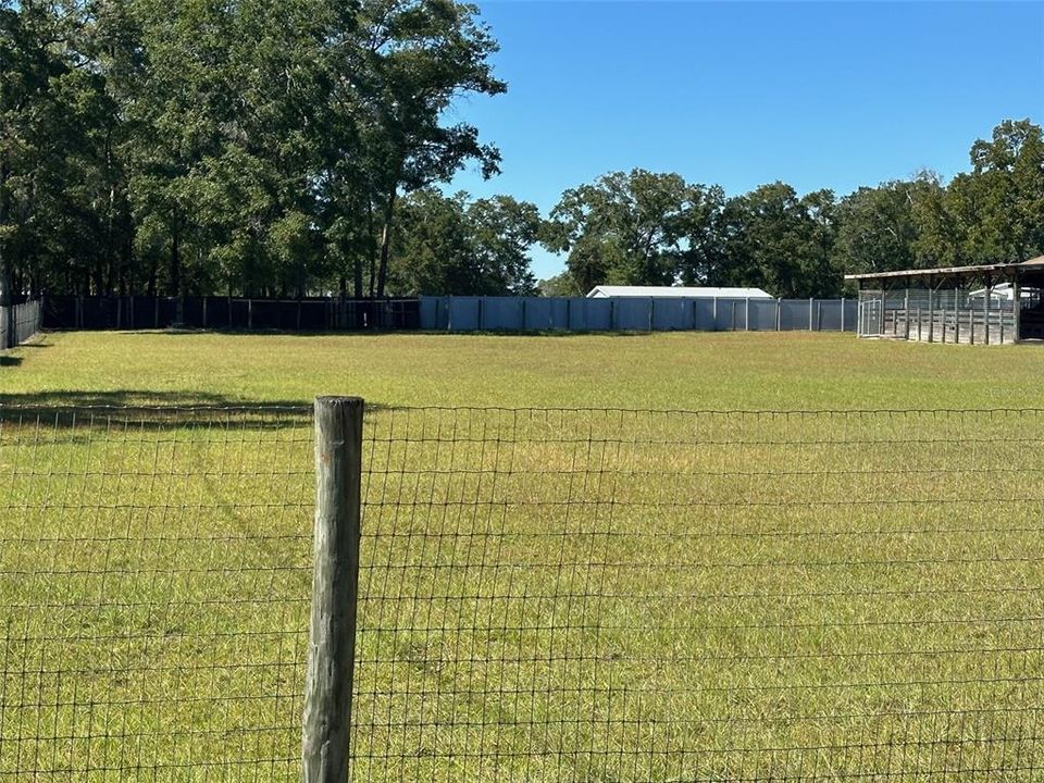 На продажу: $135,000 (1.00 acres)