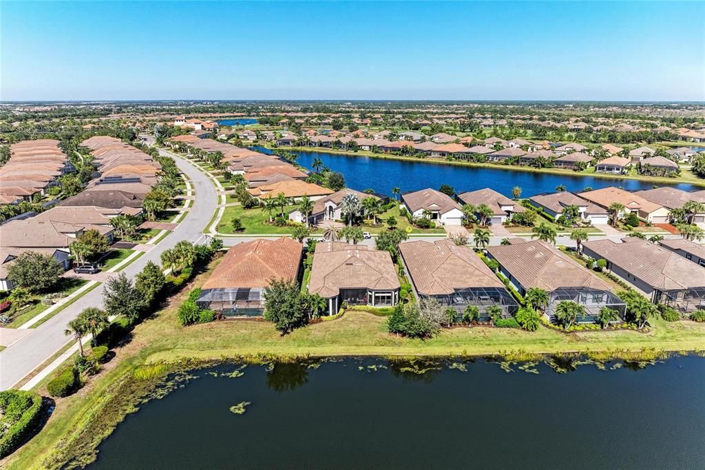 For Sale: $1,075,000 (3 beds, 3 baths, 2862 Square Feet)