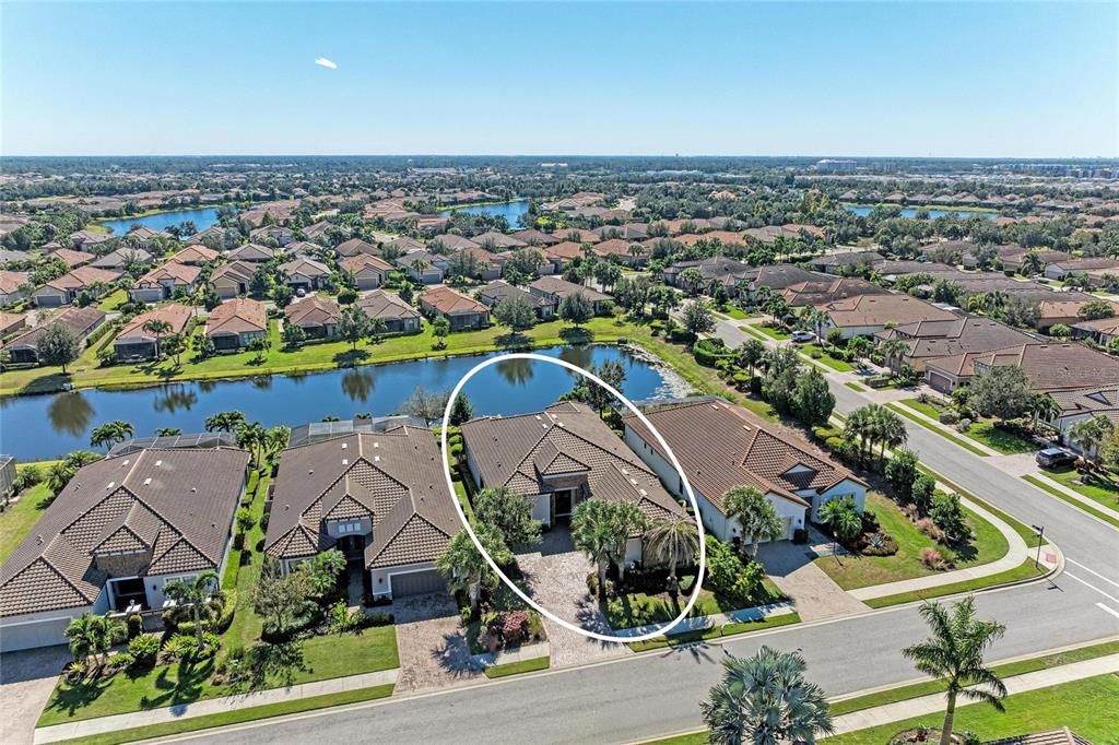 For Sale: $1,075,000 (3 beds, 3 baths, 2862 Square Feet)