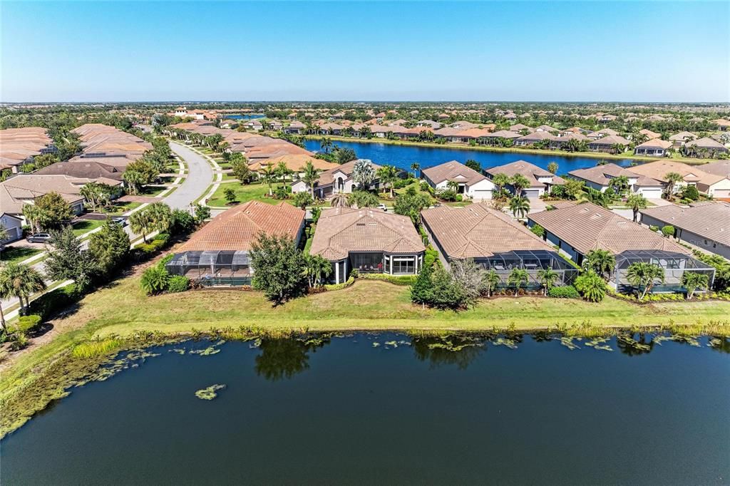 For Sale: $1,075,000 (3 beds, 3 baths, 2862 Square Feet)