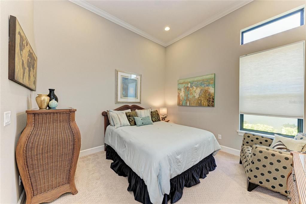 For Sale: $1,075,000 (3 beds, 3 baths, 2862 Square Feet)