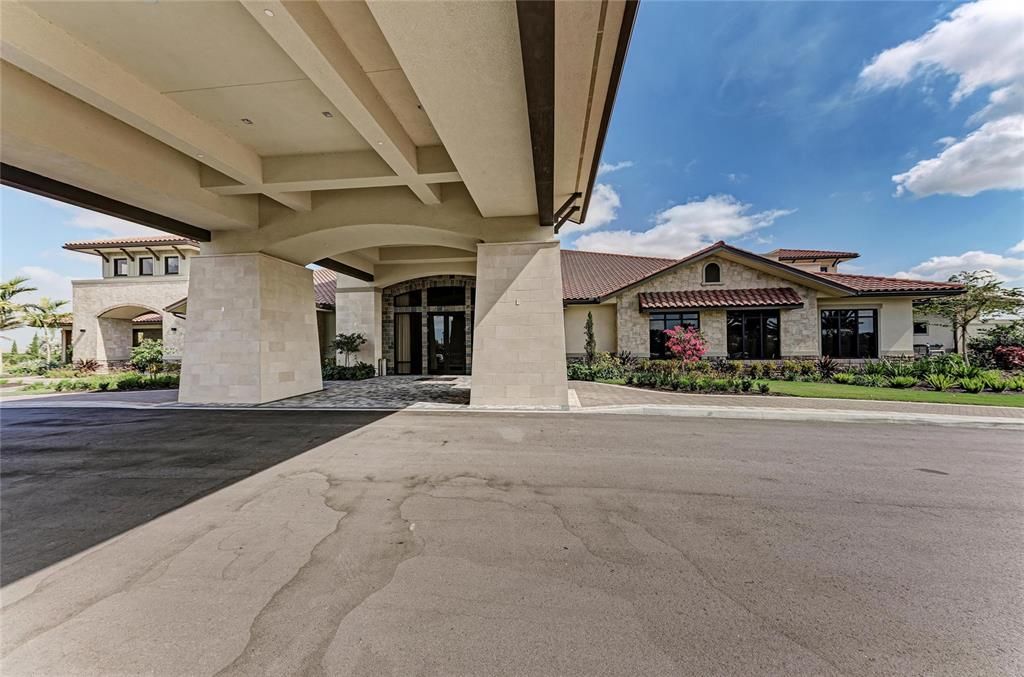 For Sale: $1,075,000 (3 beds, 3 baths, 2862 Square Feet)