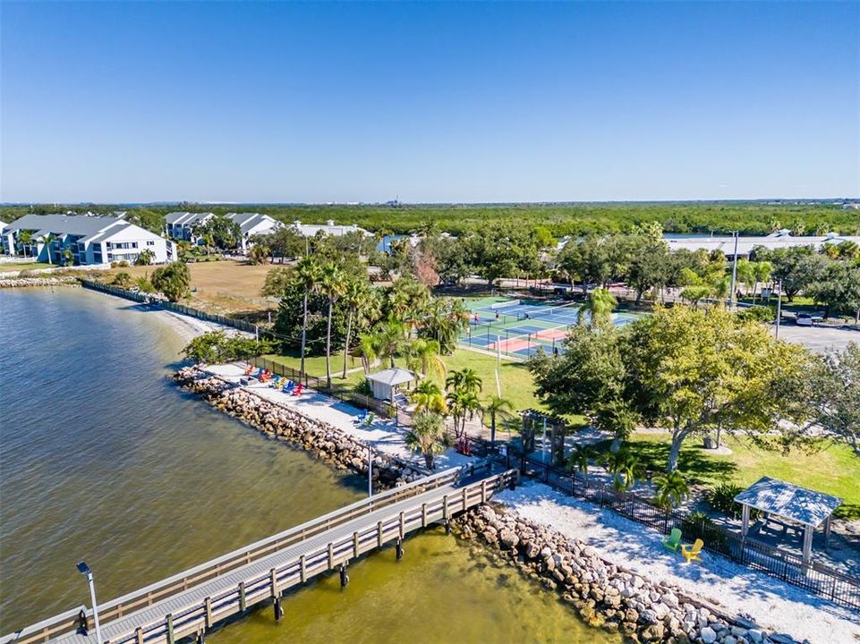 For Sale: $141,000 (1 beds, 1 baths, 445 Square Feet)