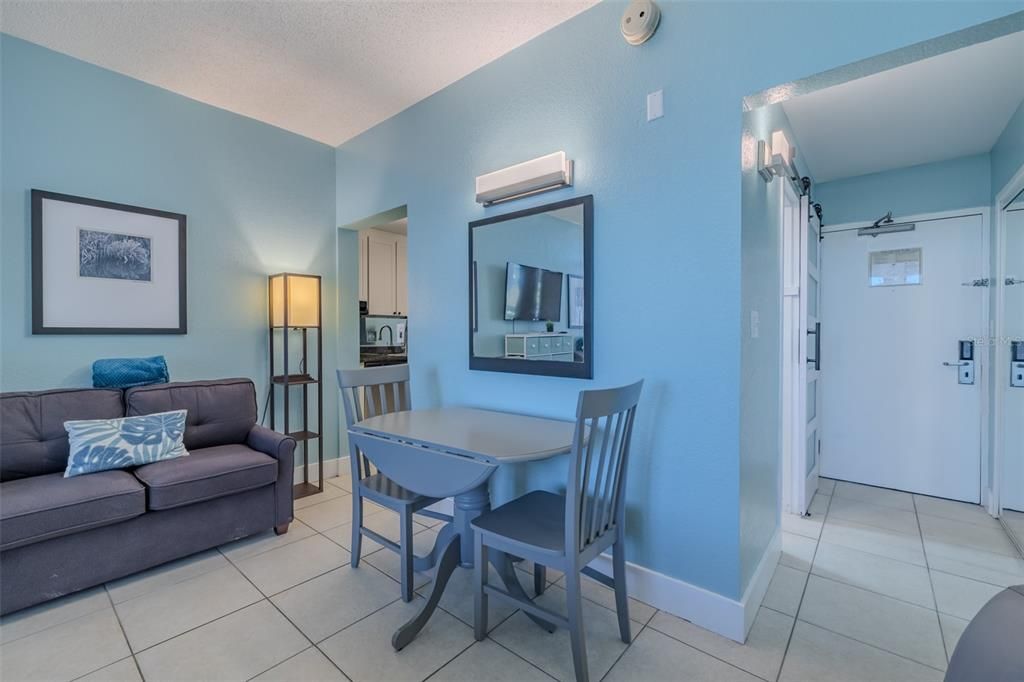 For Sale: $141,000 (1 beds, 1 baths, 445 Square Feet)