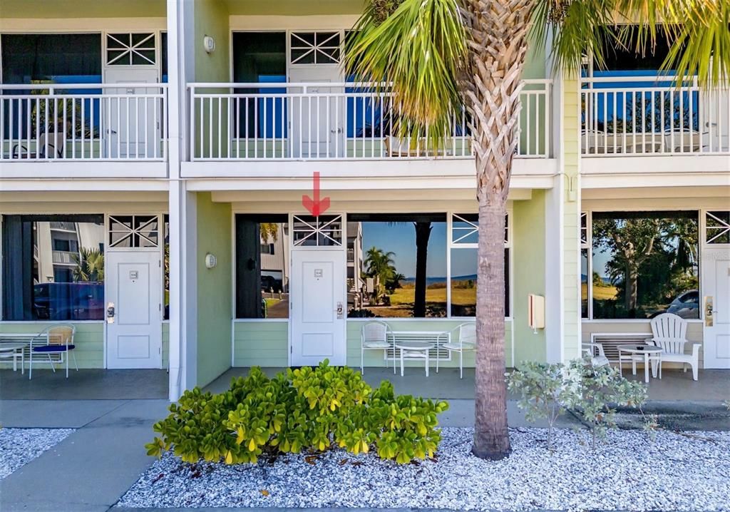 For Sale: $141,000 (1 beds, 1 baths, 445 Square Feet)