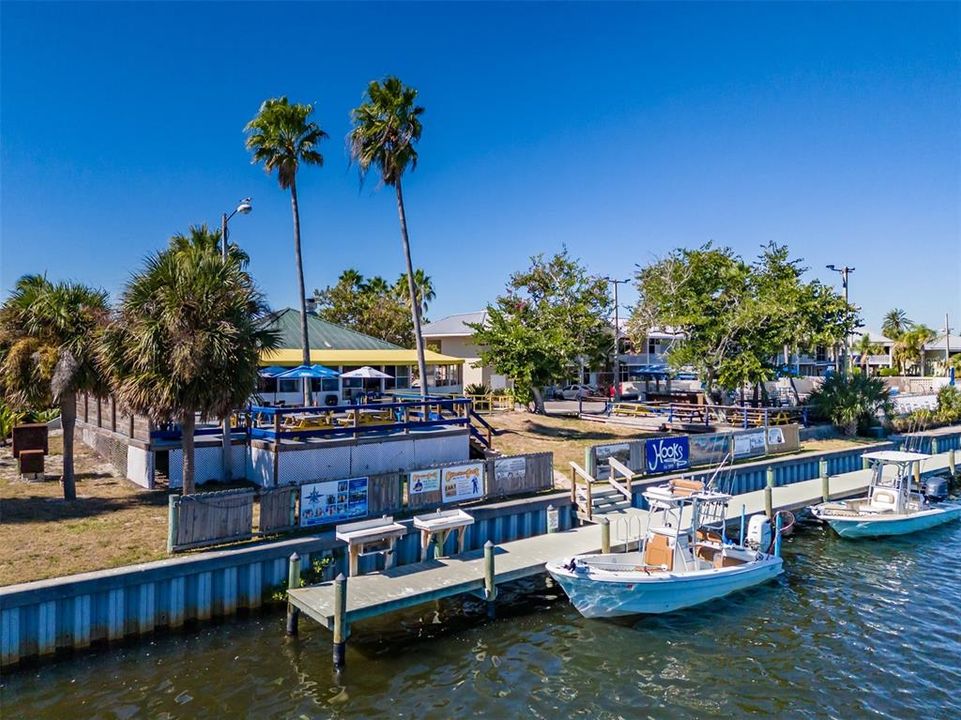 For Sale: $141,000 (1 beds, 1 baths, 445 Square Feet)