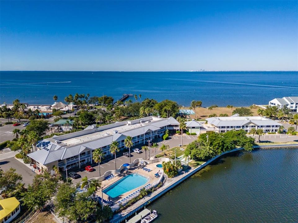 For Sale: $141,000 (1 beds, 1 baths, 445 Square Feet)