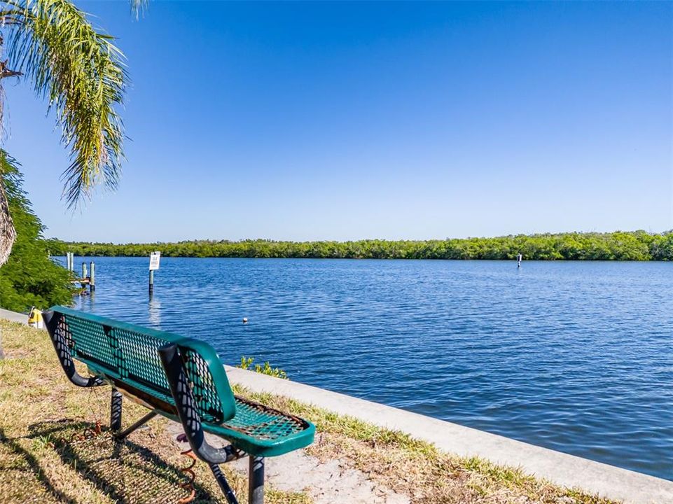 For Sale: $141,000 (1 beds, 1 baths, 445 Square Feet)