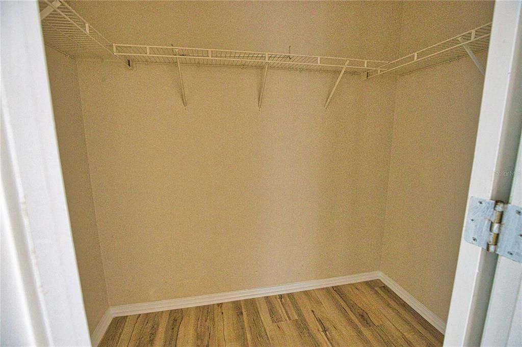 出租: $2,150 (3 贝兹, 2 浴室, 1608 平方英尺)