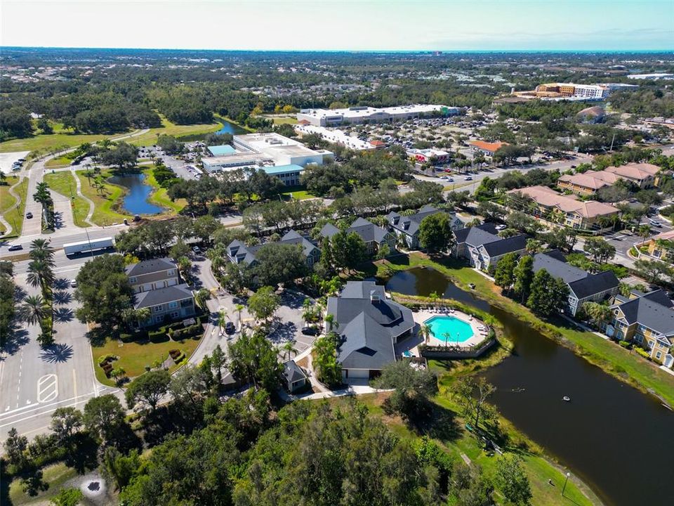 合同活跃: $1,700 (2 贝兹, 2 浴室, 1112 平方英尺)