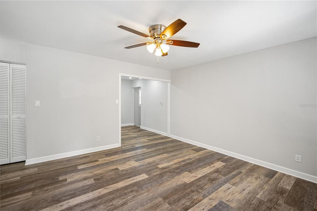 出租: $2,500 (3 贝兹, 2 浴室, 1062 平方英尺)