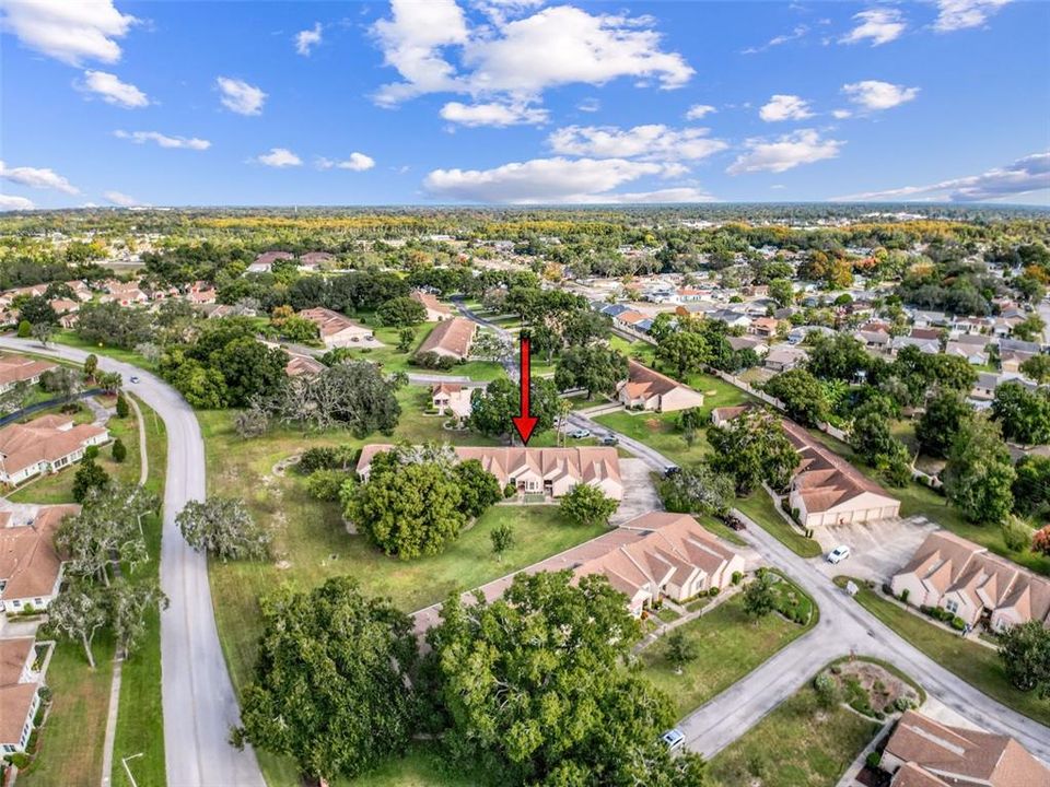 На продажу: $149,000 (2 спален, 2 ванн, 1171 Квадратных фут)