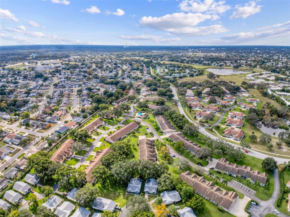 На продажу: $149,000 (2 спален, 2 ванн, 1171 Квадратных фут)