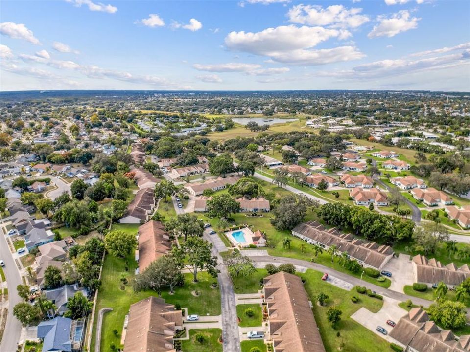 На продажу: $149,000 (2 спален, 2 ванн, 1171 Квадратных фут)