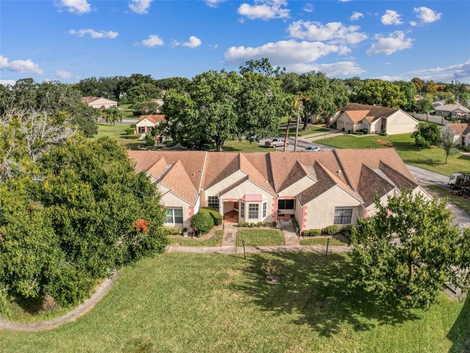 На продажу: $149,000 (2 спален, 2 ванн, 1171 Квадратных фут)