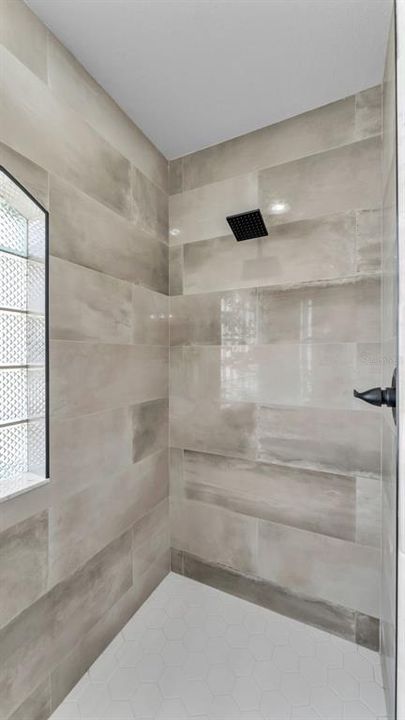 待售: $349,900 (4 贝兹, 2 浴室, 1781 平方英尺)