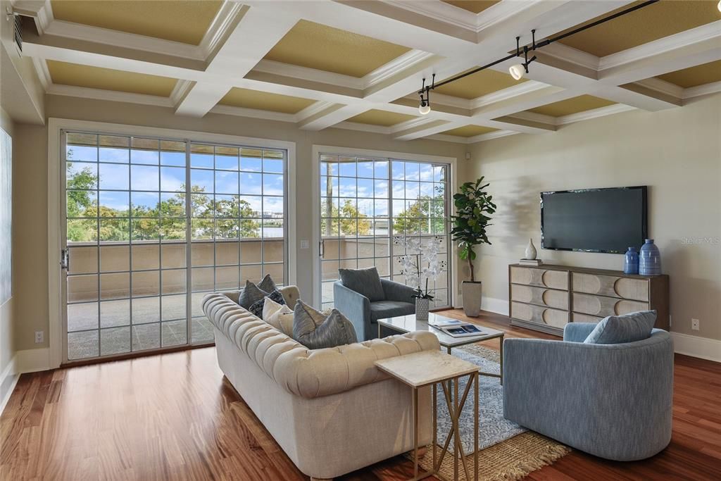 На продажу: $799,000 (3 спален, 3 ванн, 3271 Квадратных фут)