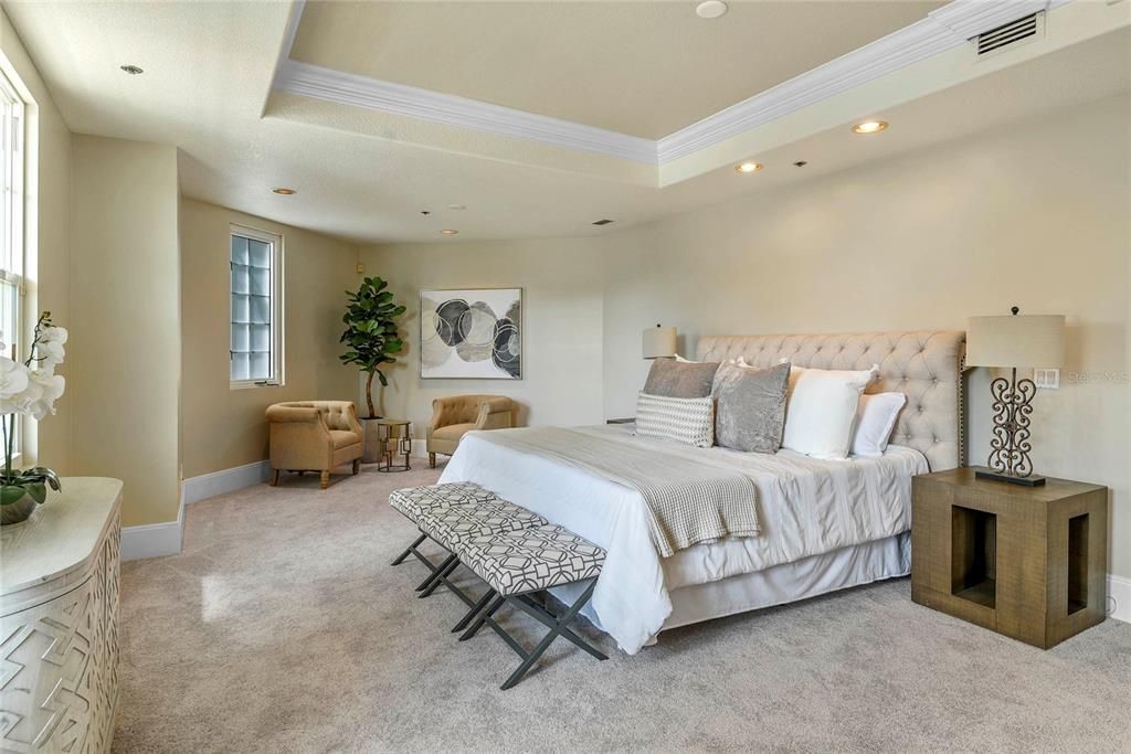 На продажу: $799,000 (3 спален, 3 ванн, 3271 Квадратных фут)