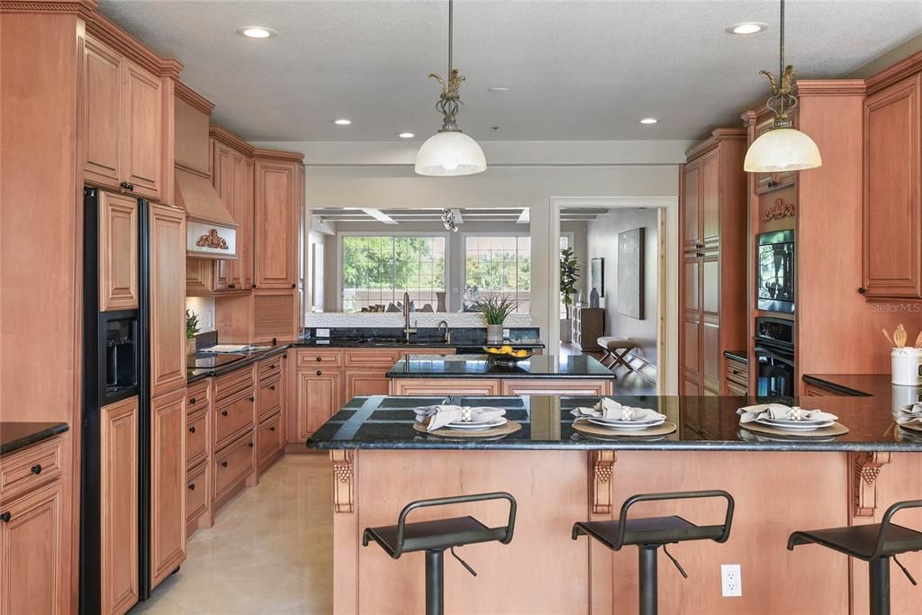 На продажу: $799,000 (3 спален, 3 ванн, 3271 Квадратных фут)