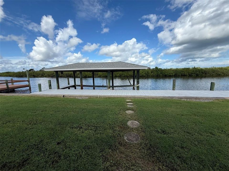 For Sale: $1,399,999 (3 beds, 4 baths, 5016 Square Feet)