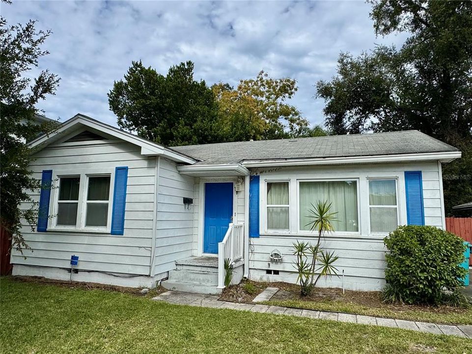 Recently Rented: $2,000 (2 beds, 1 baths, 1031 Square Feet)