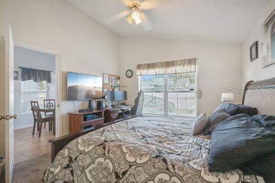 For Sale: $440,000 (3 beds, 2 baths, 1698 Square Feet)