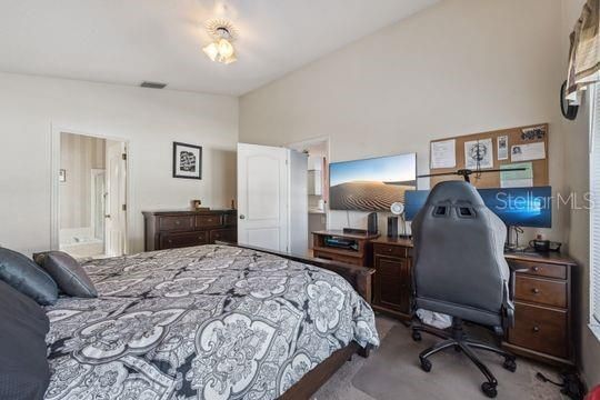 For Sale: $440,000 (3 beds, 2 baths, 1698 Square Feet)