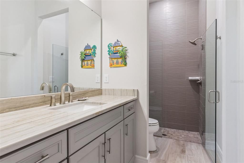 For Sale: $1,100,000 (3 beds, 3 baths, 3778 Square Feet)